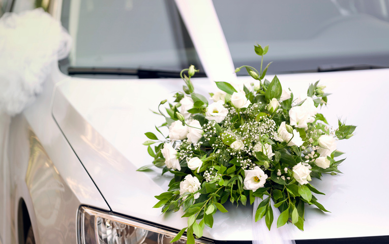 flower wedding car